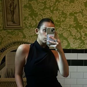 Meet your Posher, Christina